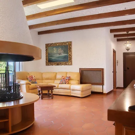 Olga Maggiore Hébergement de vacances Castelveccana